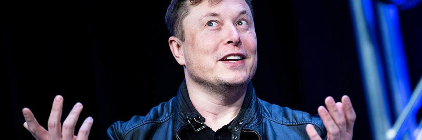 Ілон Маск передав Україні сонячні панелі Tesla Powerwall