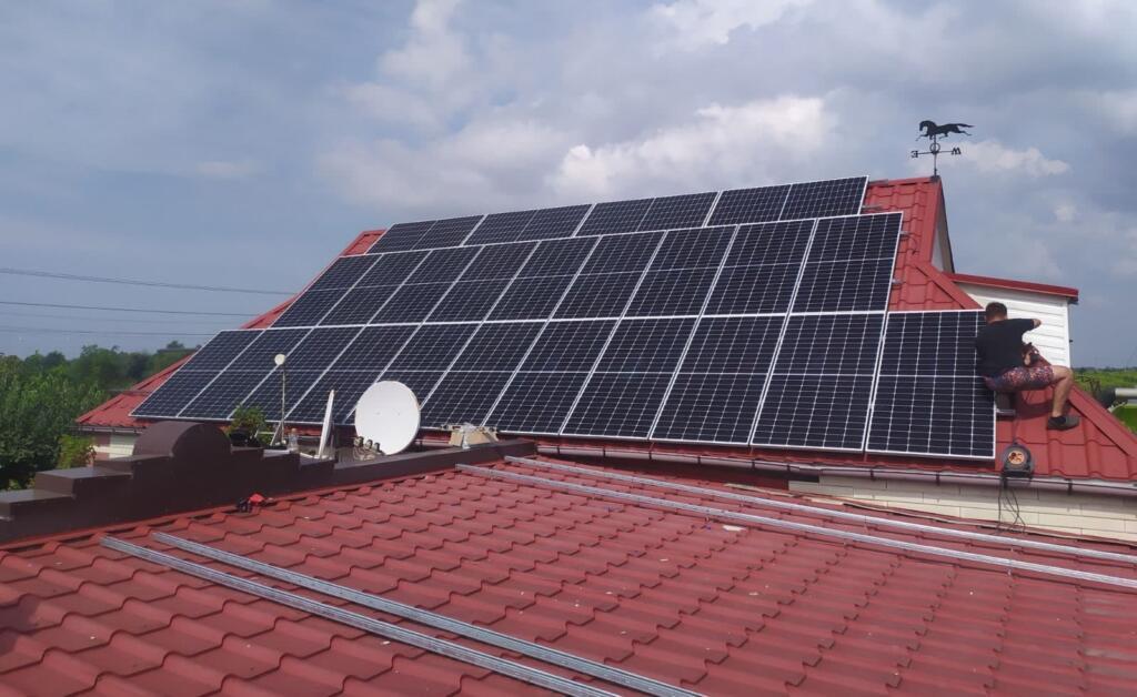 solar-panels-15-kvt-solar-garden-2-min